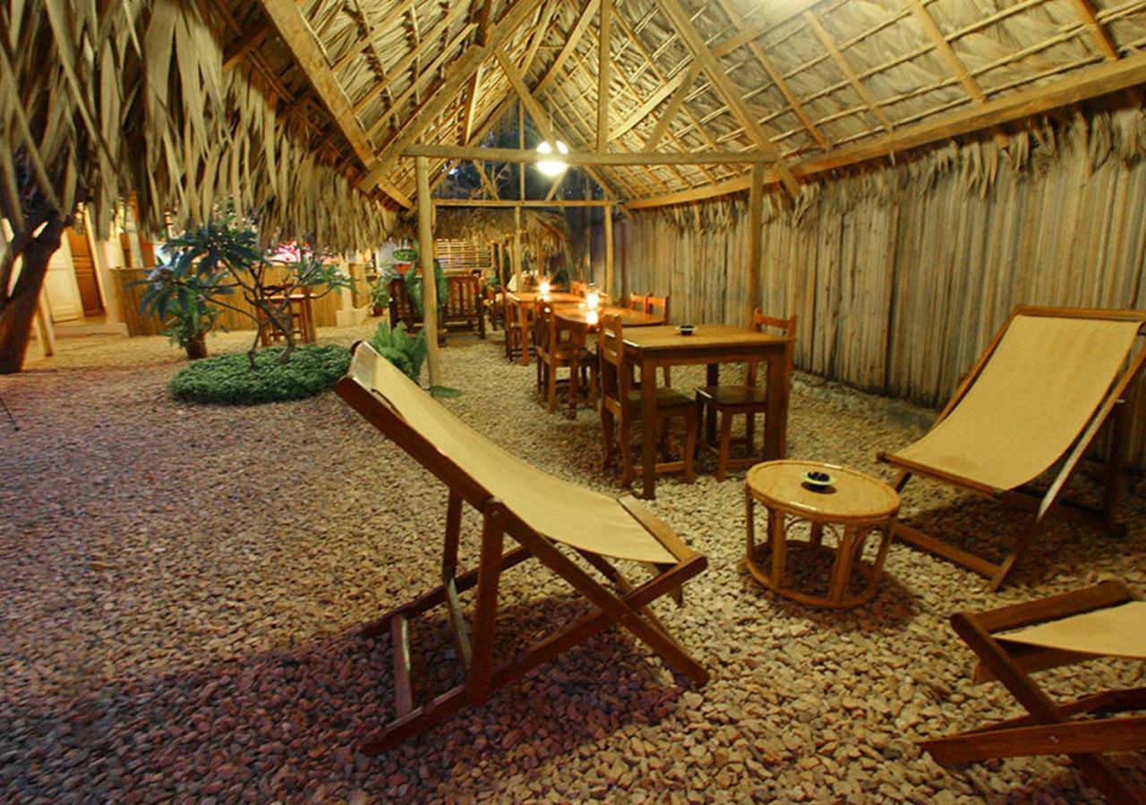 Hotel Le Petit Paradis Antsiranana ภายนอก รูปภาพ